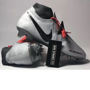 Nike Phantom Vision VSNDF FG Soccer Cleats AO3262